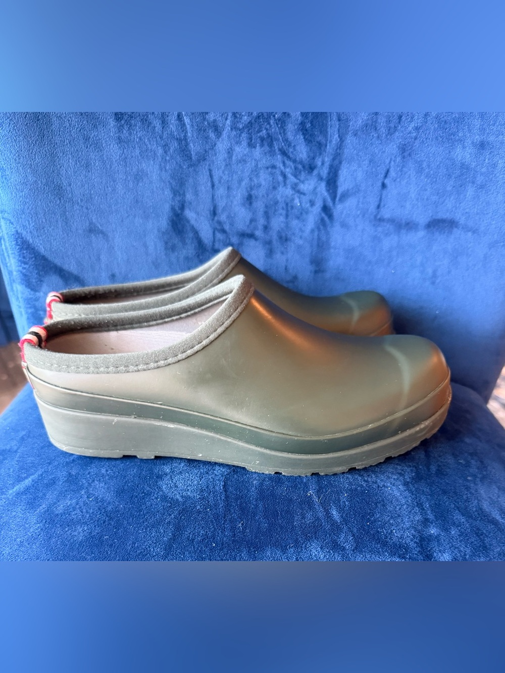 Hunter Olive Green Slip-On Garden Clogs